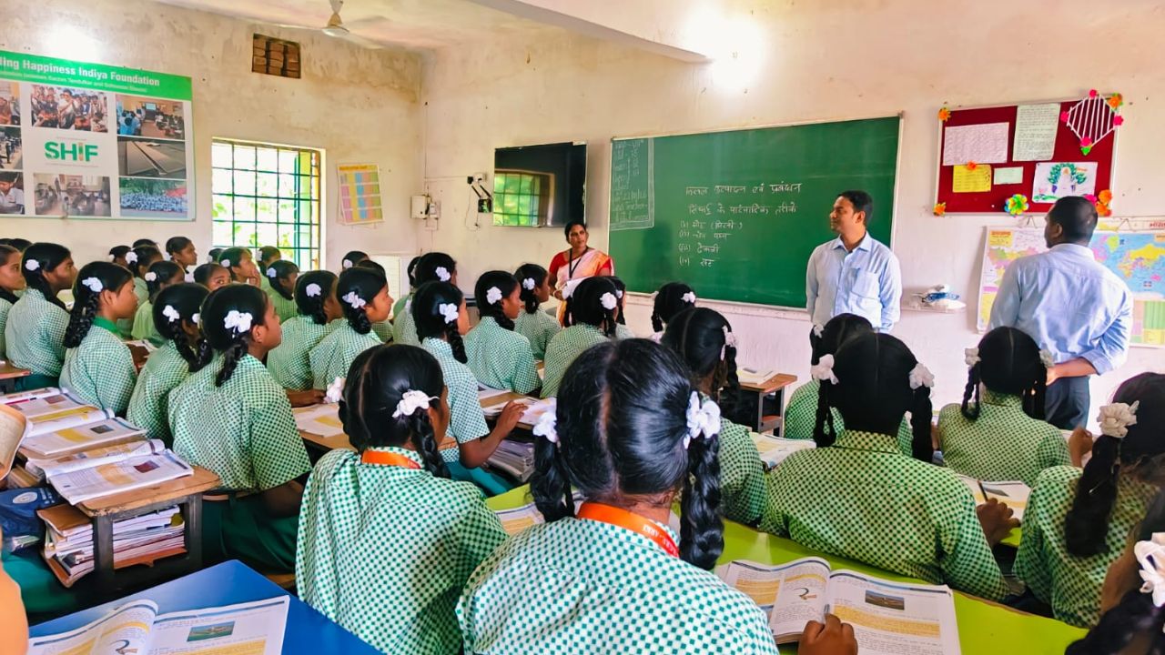 डीसी मो. जावेद हुसैन