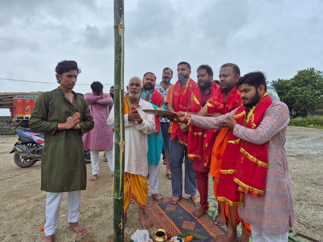 सार्वजनिक दुर्गा पूजा