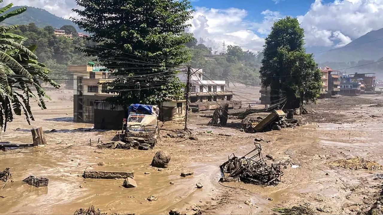 नेपाल बाढ़