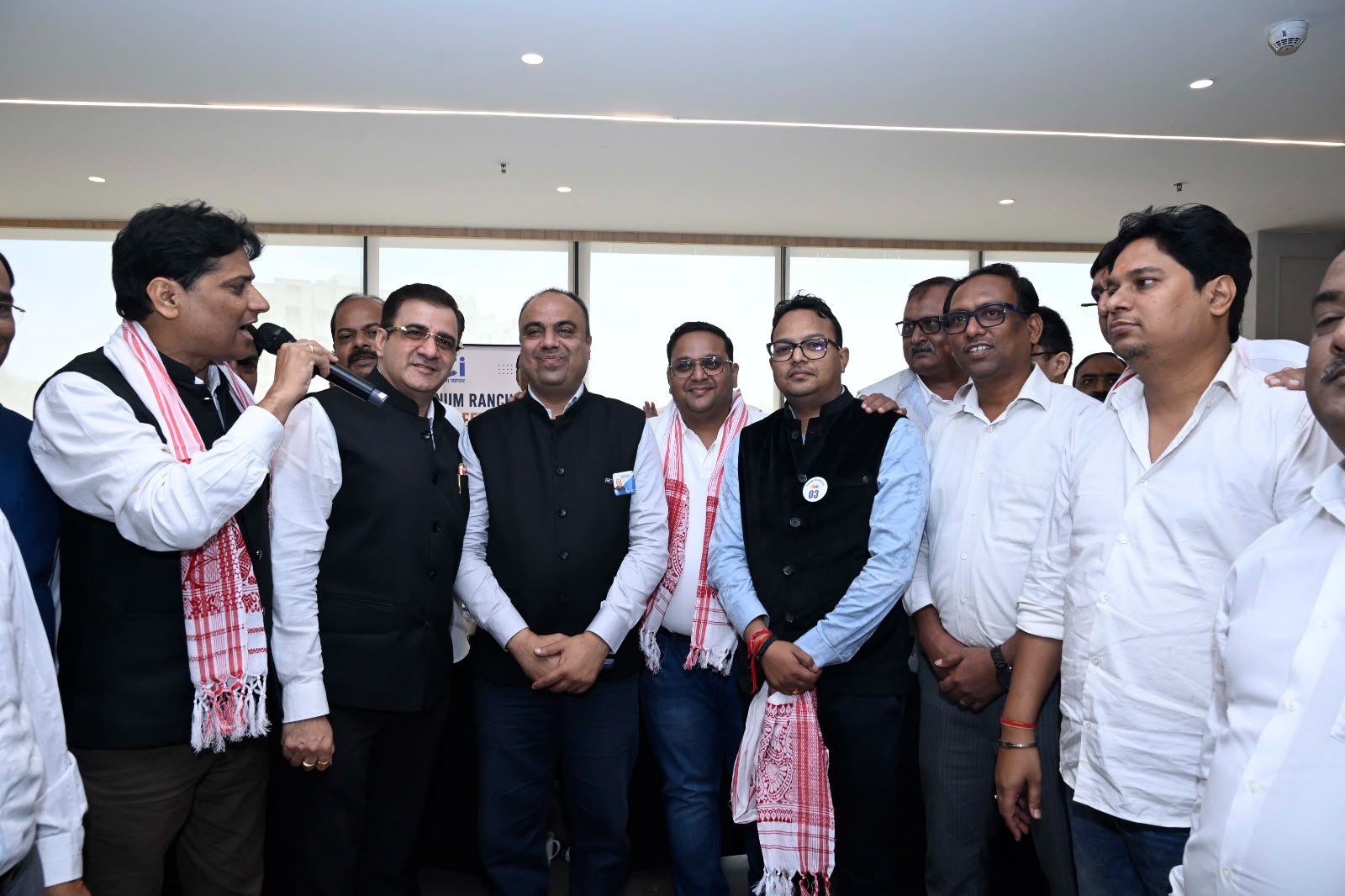 टीम मुकेश अग्रवाल