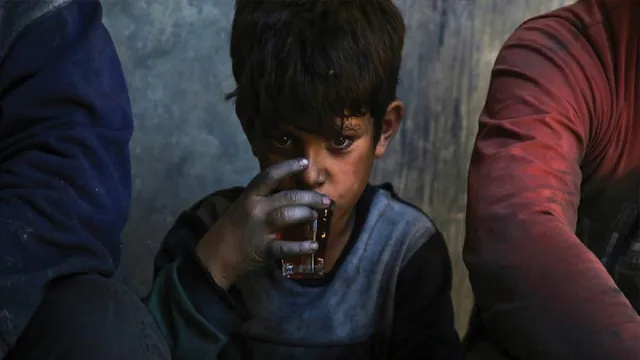 नाबालिग से काम कराने का आरोप