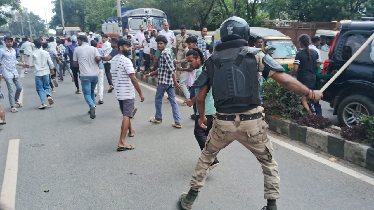 अतिक्रमण हटाने
