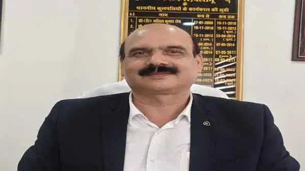 दिनेश सिंह