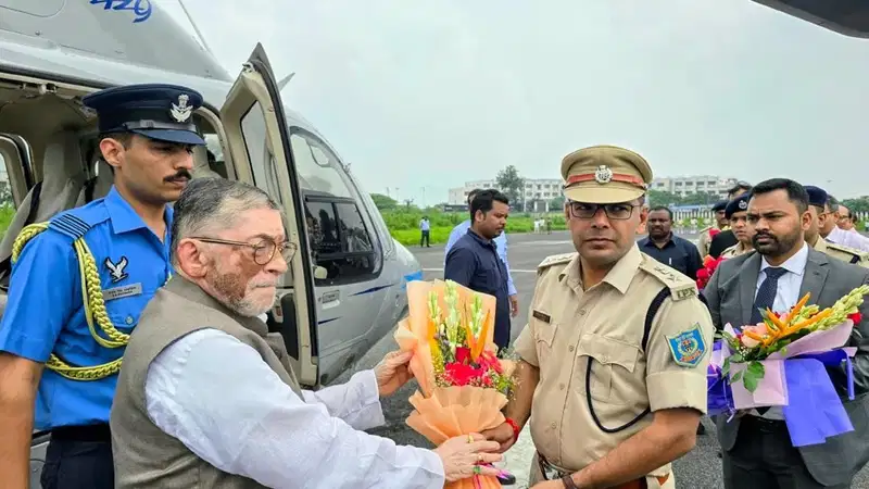 राज्यपाल संतोष कुमार गंगवार