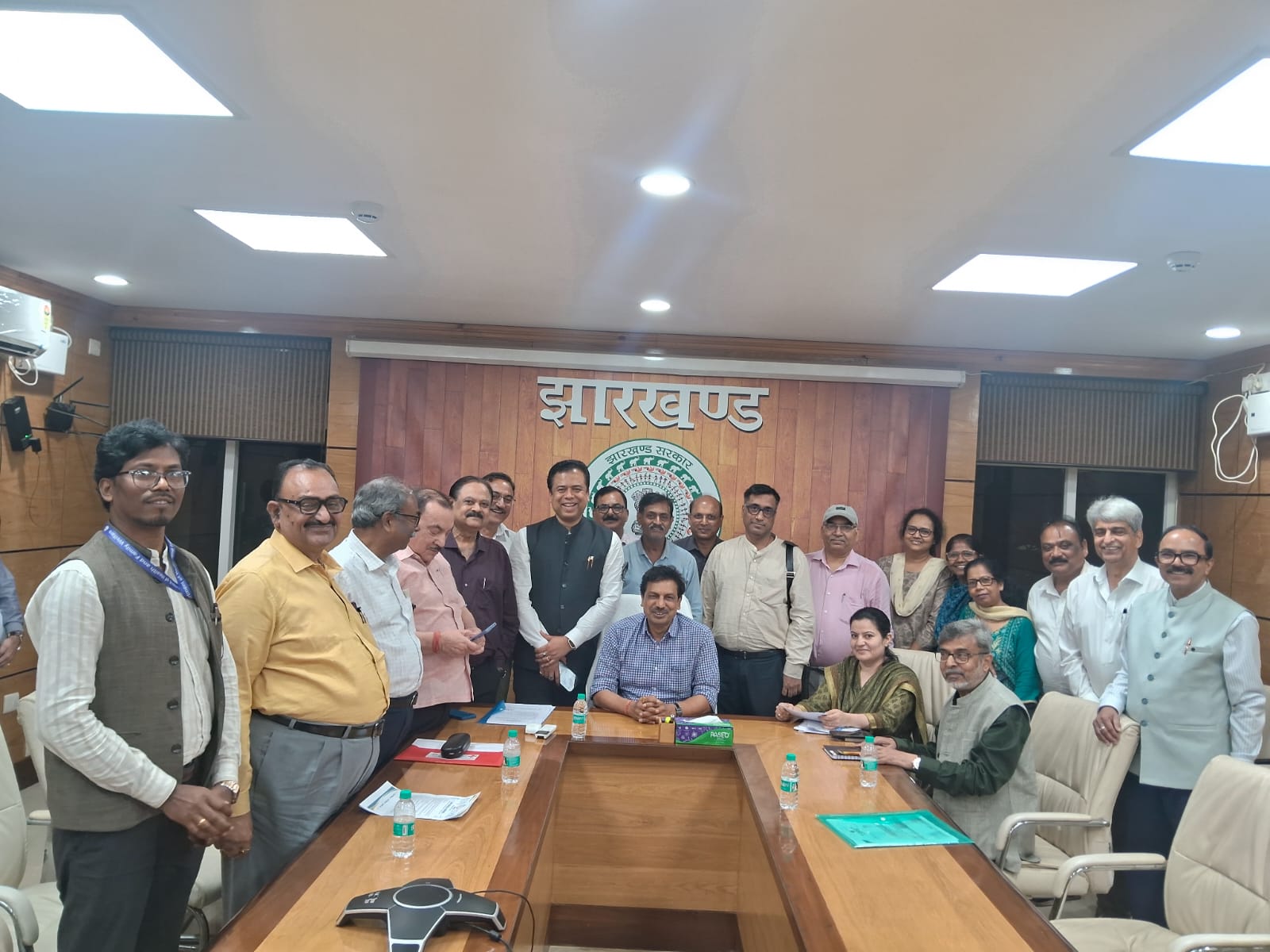 चिकित्सकों की प्रमुख मांगें स्वीकार