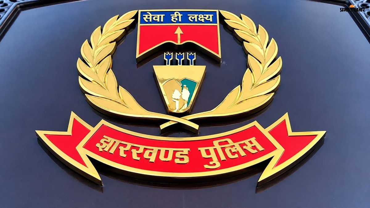 28 पुलिसकर्मियों को स्पेशल