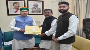 केंद्रीय कानून मंत्री अर्जुन राम मेघवाल से मिले बंधु तिर्की