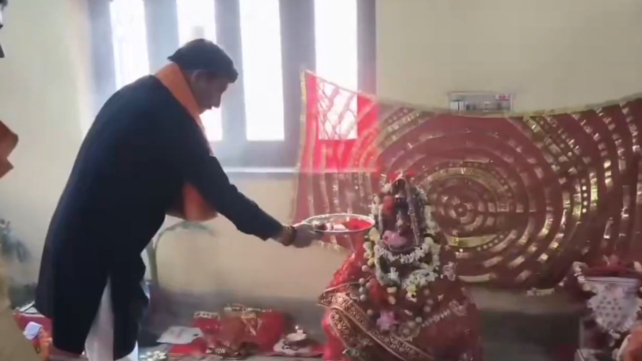 मनोज तिवारी