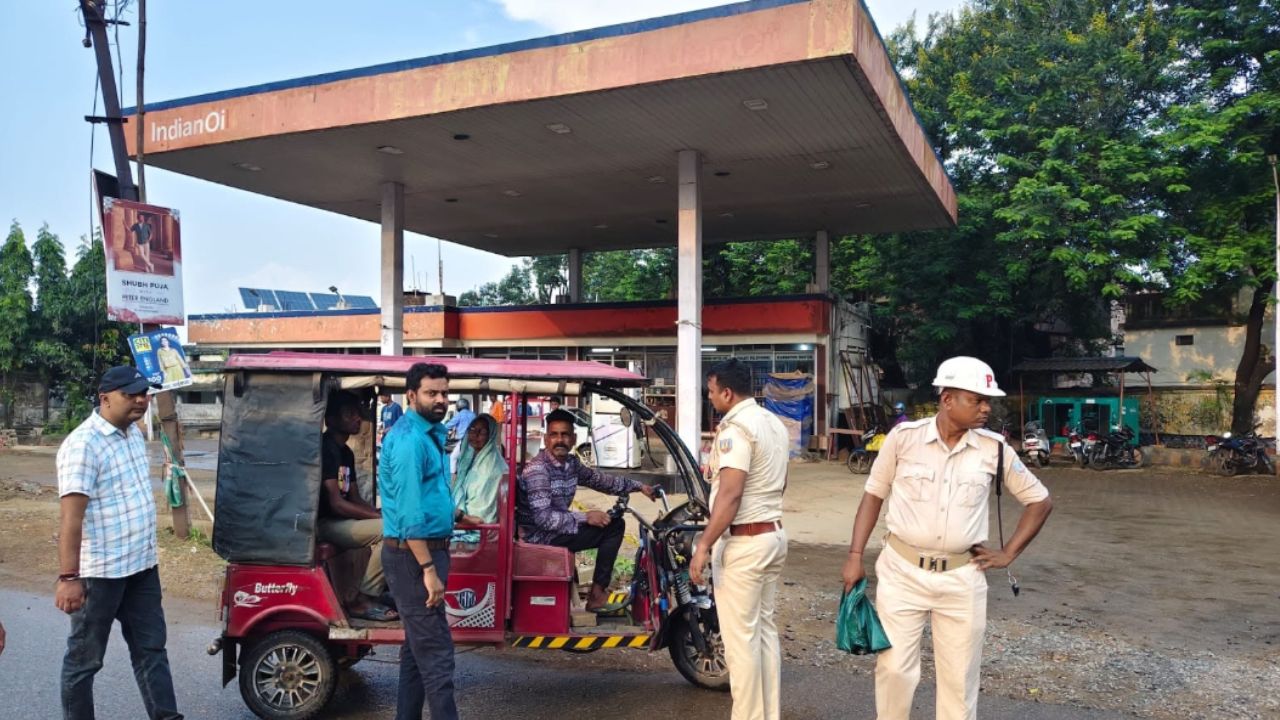 टोटो चालकों