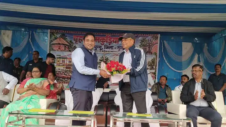 मंत्री चमरा लिंडा ने