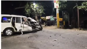 ट्रक-बोलेरो की टक्कर